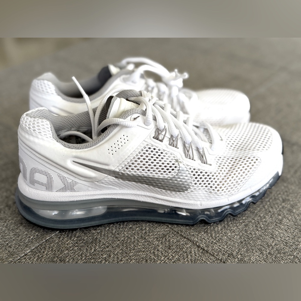 New Nike Air Max 2013 White Metallic Silver Size US 5.5Y womens 7.5
